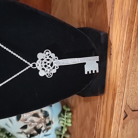 Key Necklace - Picture 3 of 5